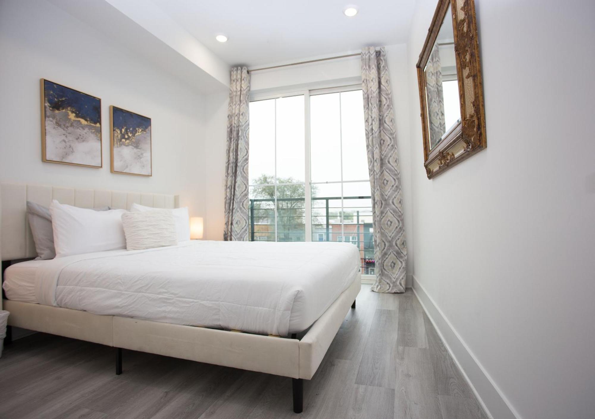 It'S A Corner Unit With Cool City Skyline Views! Washington Exterior foto